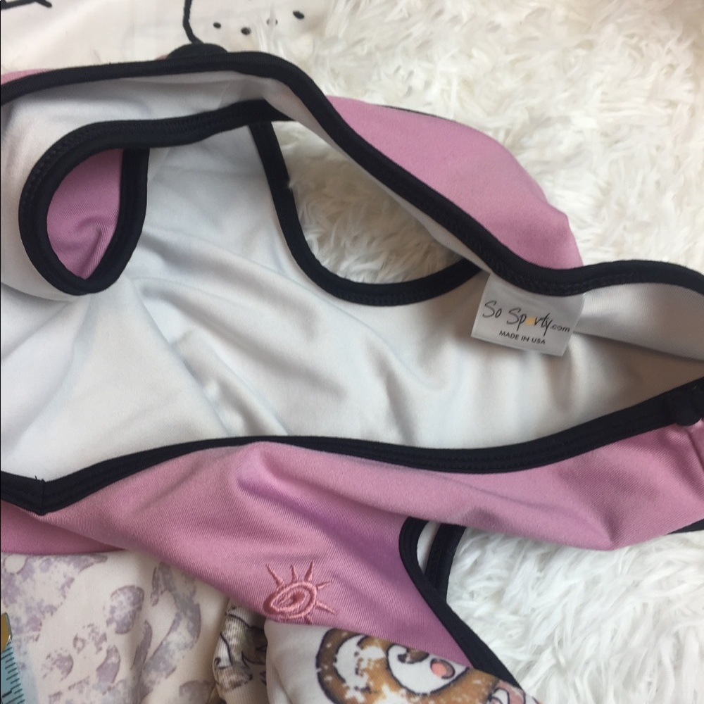 Absolutely beautiful work out top lot - Picture 7 of 8